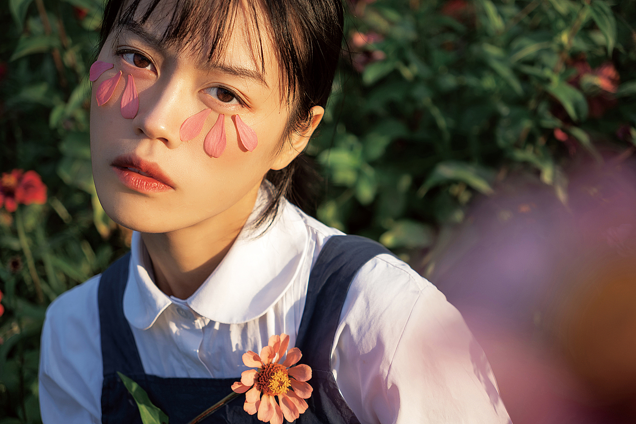 金鱼离开后（适马 18-50mm2.8 dc dn 人像样张）（图ZMjc0NzMyNjg0） - 人像摄影 - 站酷设计师斯无鸡蛋原创素材 - 站酷ZCOOL