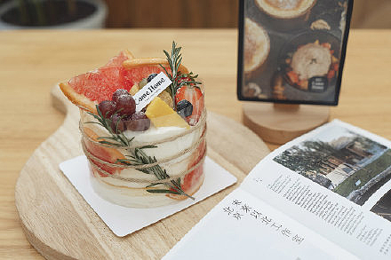 山东木白视界文化创意有限公司 旗下:平菇品牌设计焙饮