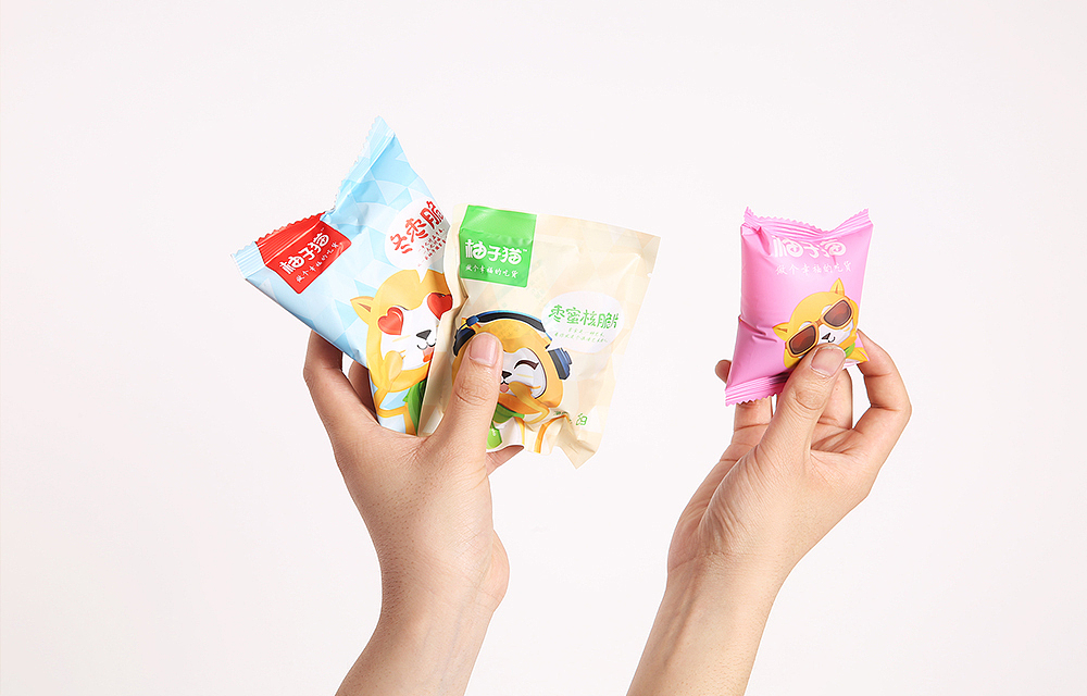 柚子猫零食（图ZMTY1MjUwMTAw） - 包装 - 站酷设计师山也品牌设计原创素材 - 站酷ZCOOL