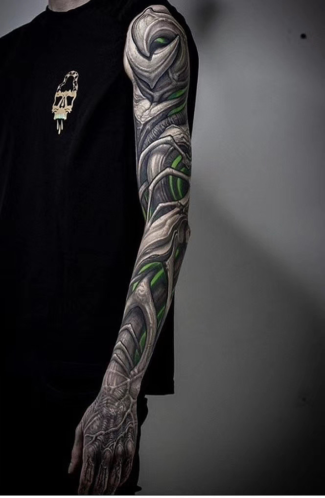 欧美重彩写实超现实主义纹身和黑灰写实纹身合集