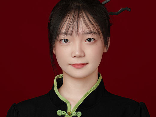 拍了一个证件照