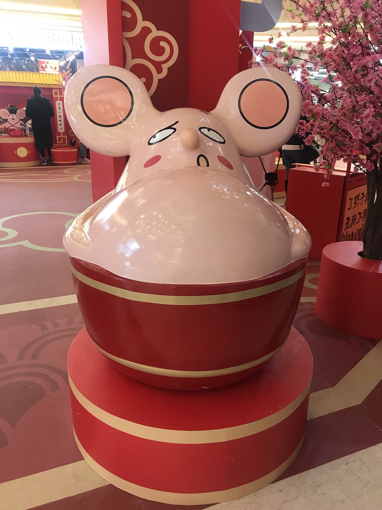 重庆奥莱阳光世纪新年美陈