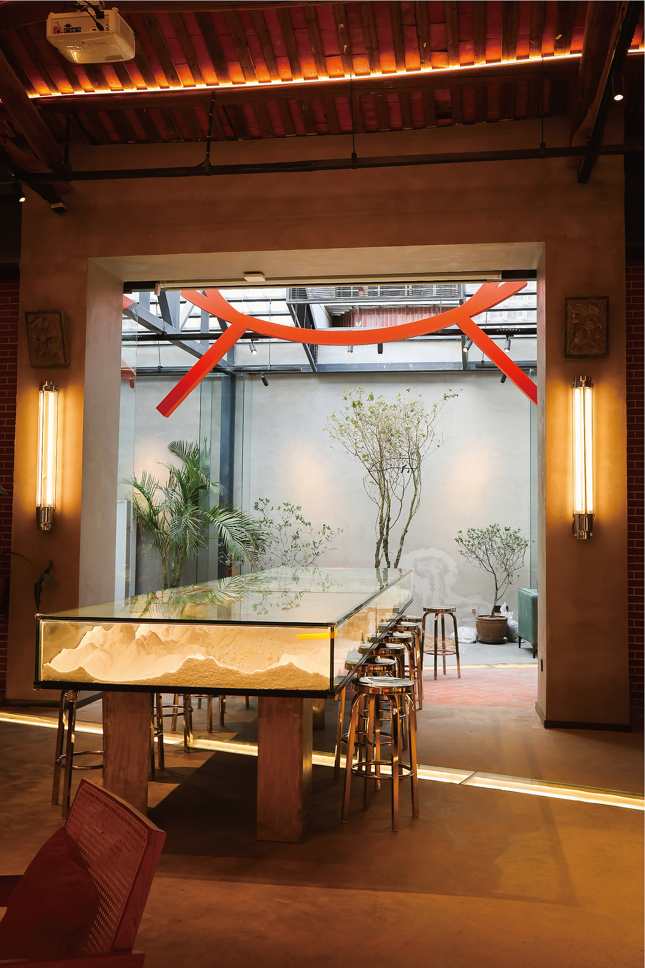 闽南古宅X设计师咖啡|古宅新生空间改造（图ZMjk1NDA2MjA4） - 酒店餐饮设计 - 站酷设计师行光空间原创素材 - 站酷ZCOOL