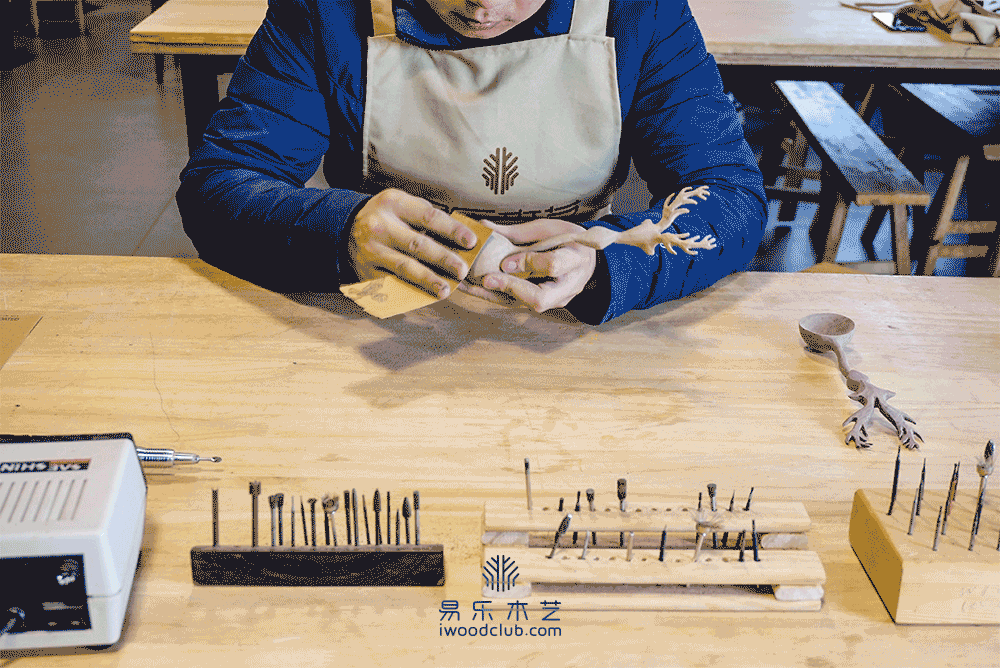 如果你在城市“麋鹿”,它将指引你的方向