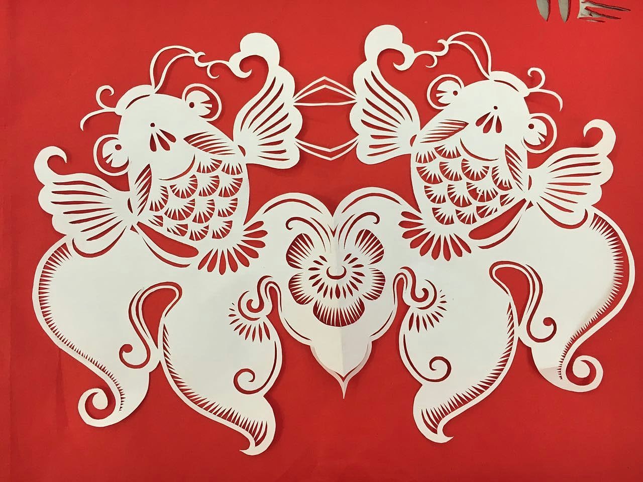 纯手工剪纸