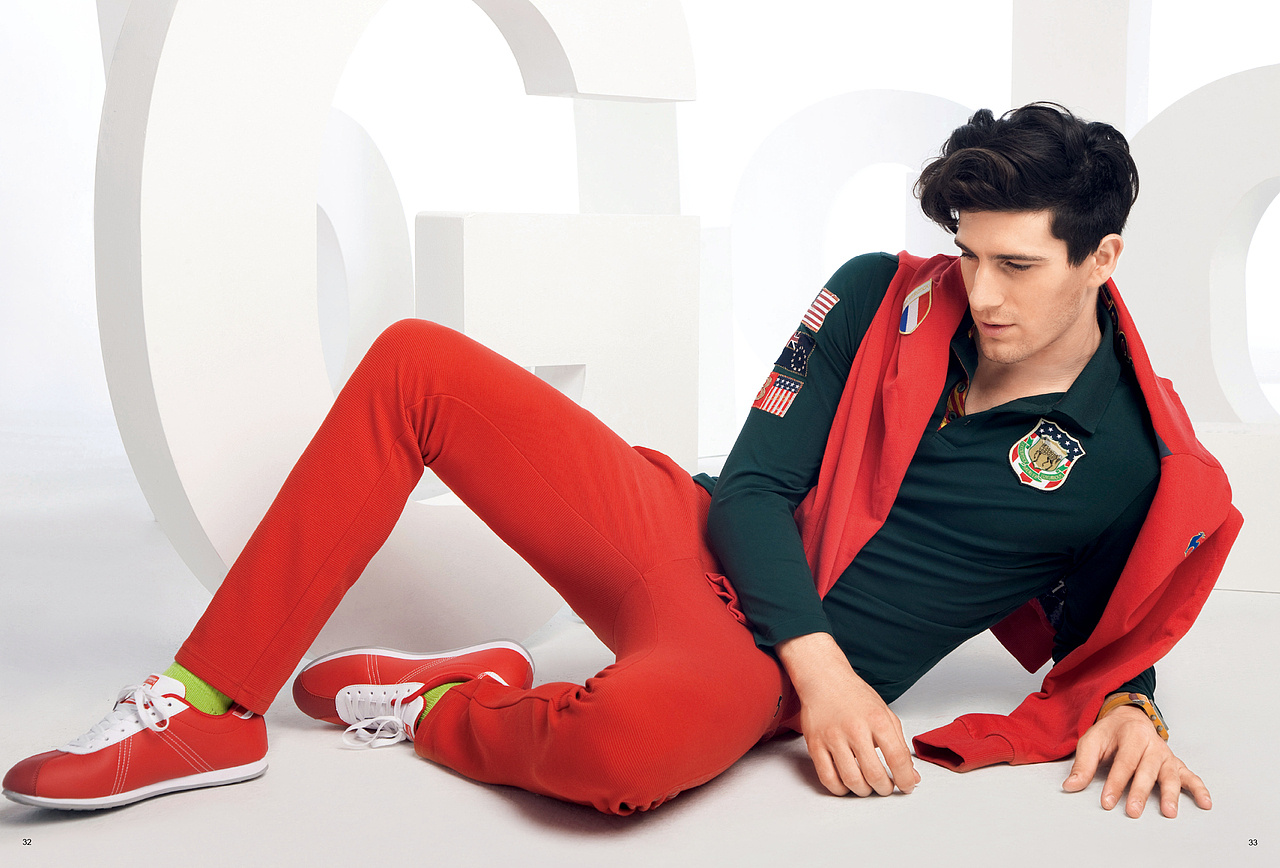 金鸡品牌运动装形象画册