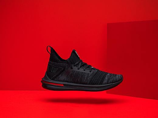 運(yùn)動鞋品拍攝（個人主頁-ZMjU3MTMzNzY=） - 產(chǎn)品攝影 - 站酷設(shè)計師喝茶的貓原創(chuàng)素材 - 站酷ZCOOL