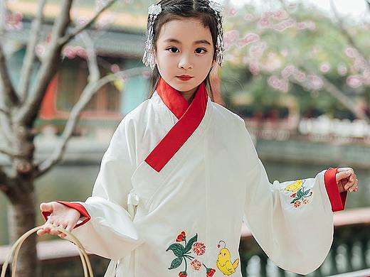 汉服详情