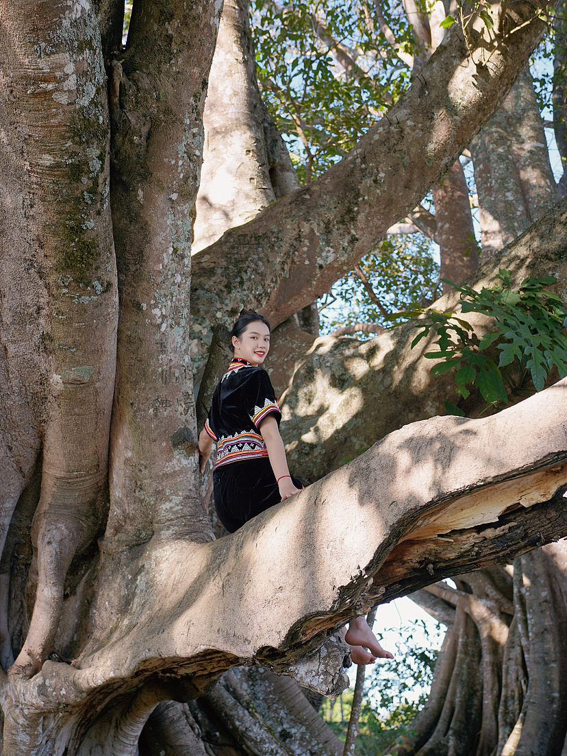 云南澜沧·景迈山面孔（图ZMzQyNzE4MTE2） - 人像摄影 - 站酷设计师April橼原创素材 - 站酷ZCOOL