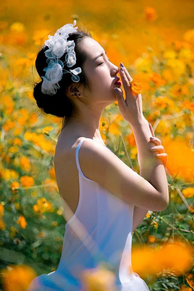 我不止一次来到这里,只是想记住你残留的气息。