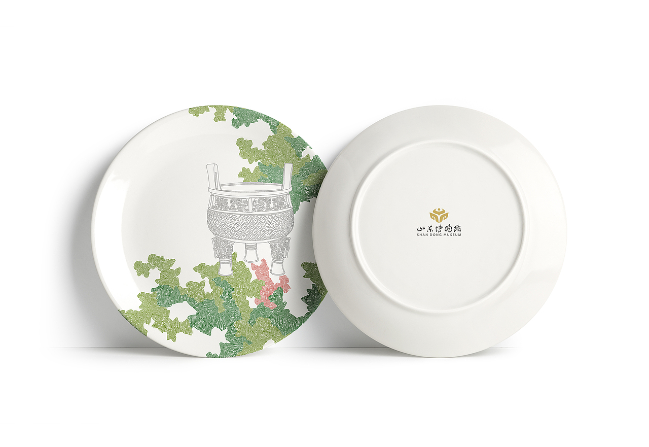 山东省博物馆“朱颜绿发照青铜”文创设计