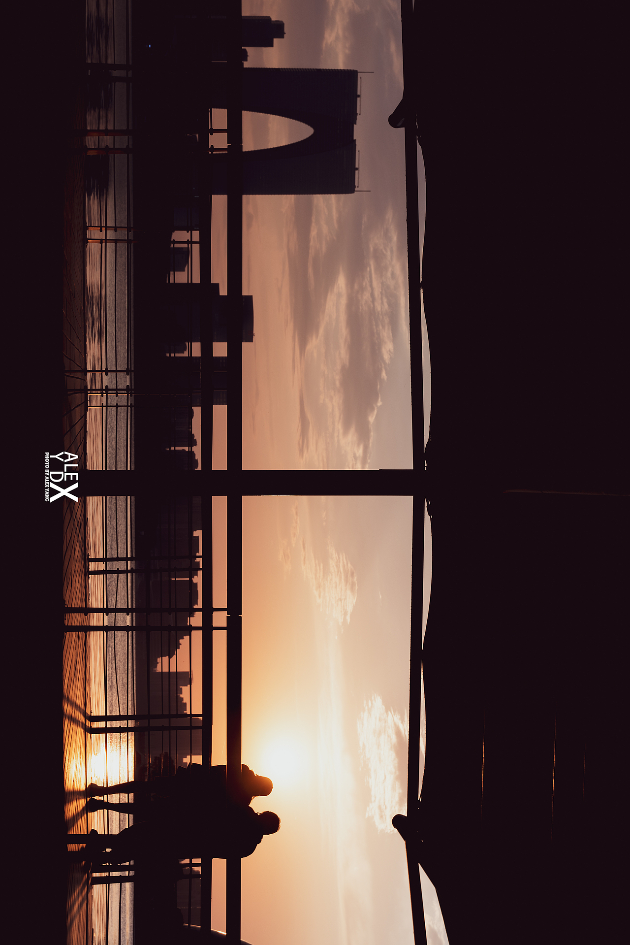 金鸡湖，ifs，东方之门（图ZMjQ0MDY0NjI4） - 风光摄影 - 站酷设计师ydx123123123原创素材 - 站酷ZCOOL