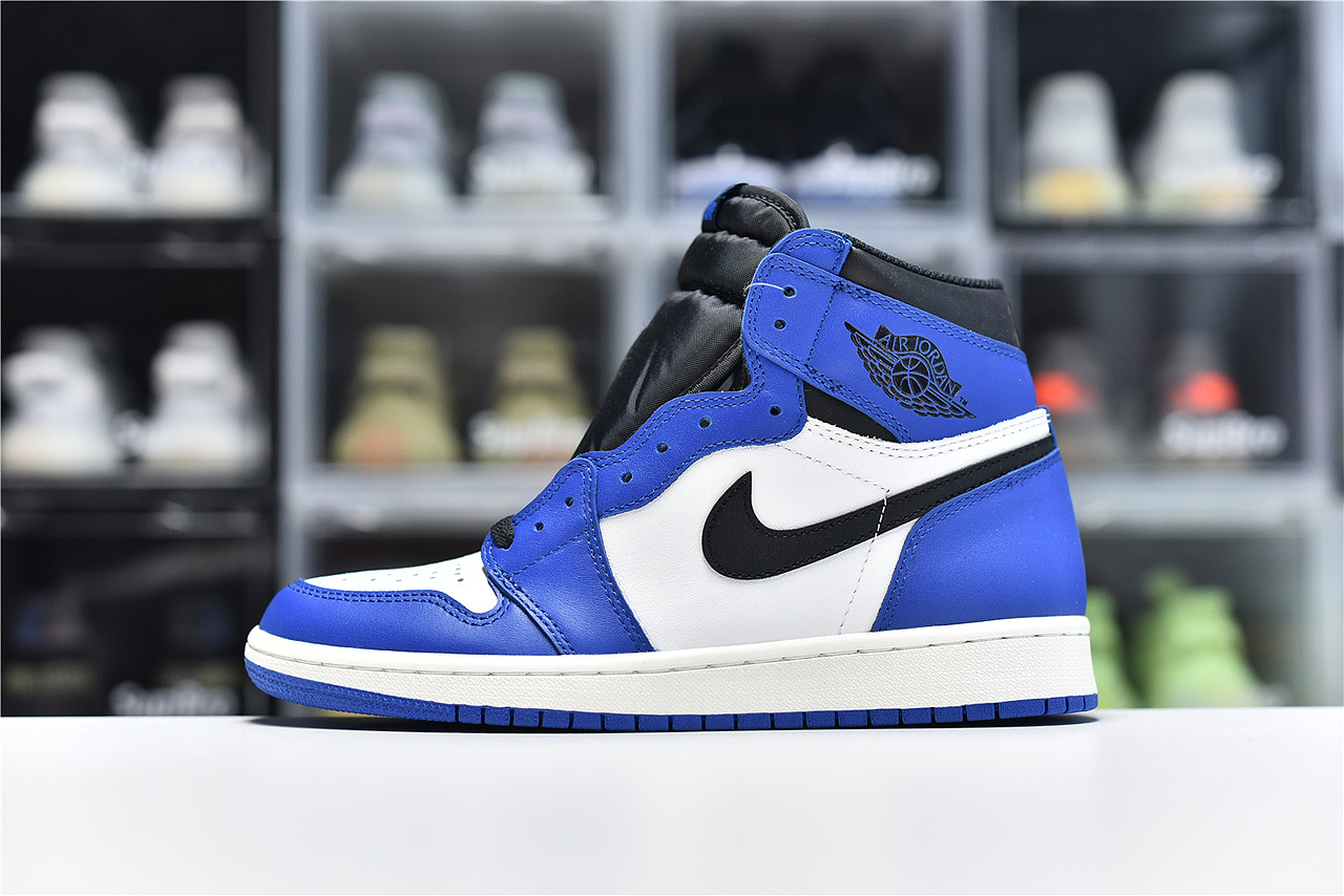 Air Jordan 1 OG 藤原浩小闪电黑白蓝 555088-403