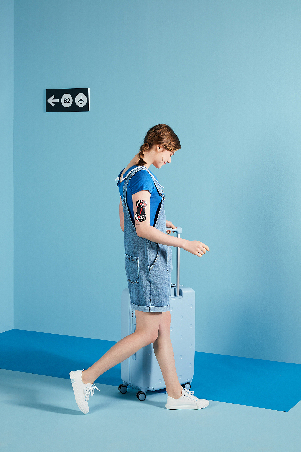 『平面』 乐范随身魔力按摩贴迪士尼版 ✖ 叔的片（图ZMjMyMzY3MTI4） - 产品摄影 - 站酷设计师叔的片原创素材 - 站酷ZCOOL