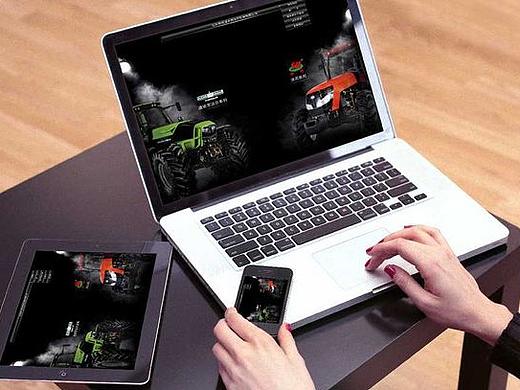 拖拉机网页设计