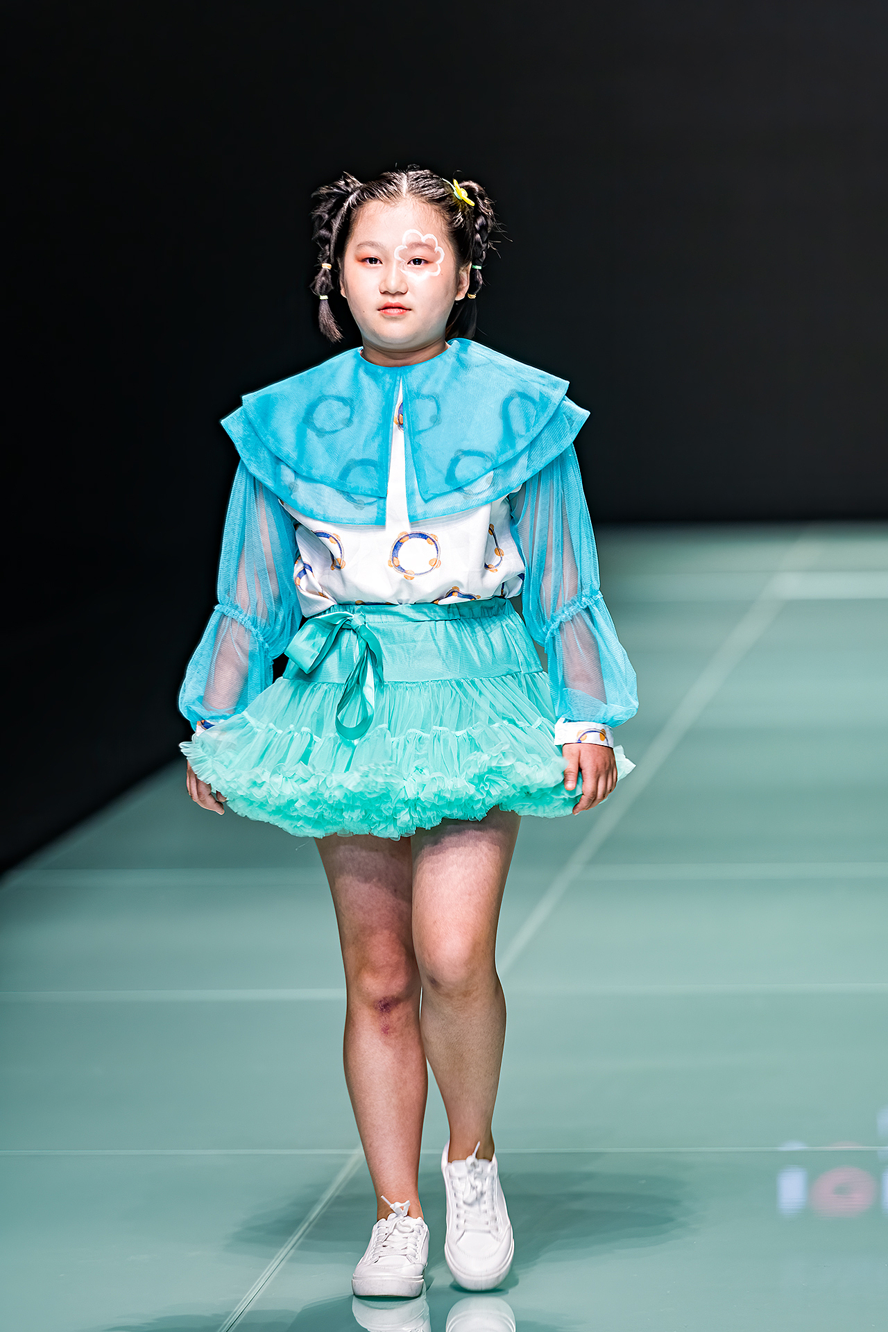 ESMOD北京 x I LOVE BYYING 2020S/S新品发布会（图ZMTc3NjMxNjI4） - 儿童服饰 - 站酷设计师都文明原创素材 - 站酷ZCOOL