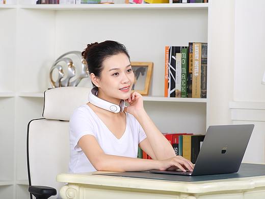 电商按摩仪产品（个人主页-ZNDk2MjE2NDg=） - 产品摄影 - 站酷设计师摄影设计华华原创素材 - 站酷ZCOOL