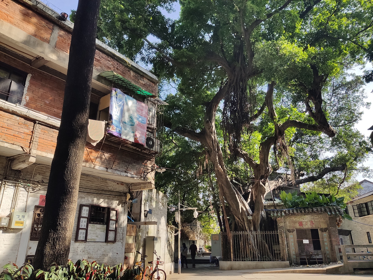 城市速写（广州）~荔湾~泮塘 ~画画写生（图ZMTgzNDM1NTM2） - 绘画 - 站酷设计师画画的陈一丘原创素材 - 站酷ZCOOL