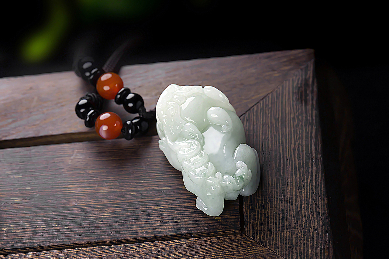 翡翠貔貅（图ZMTcyOTg3Mjcy） - 产品摄影 - 站酷设计师完美创意视觉传媒原创素材 - 站酷ZCOOL