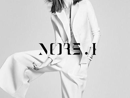 【more.i】品牌服装店logo设计