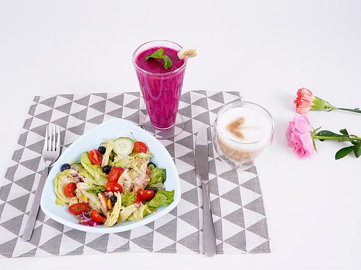 產(chǎn)品場景圖攝影（個(gè)人主頁-ZNTYyOTY4ODQ=） - 海報(bào) - 站酷設(shè)計(jì)師陽光下的向日葵z原創(chuàng)素材 - 站酷ZCOOL