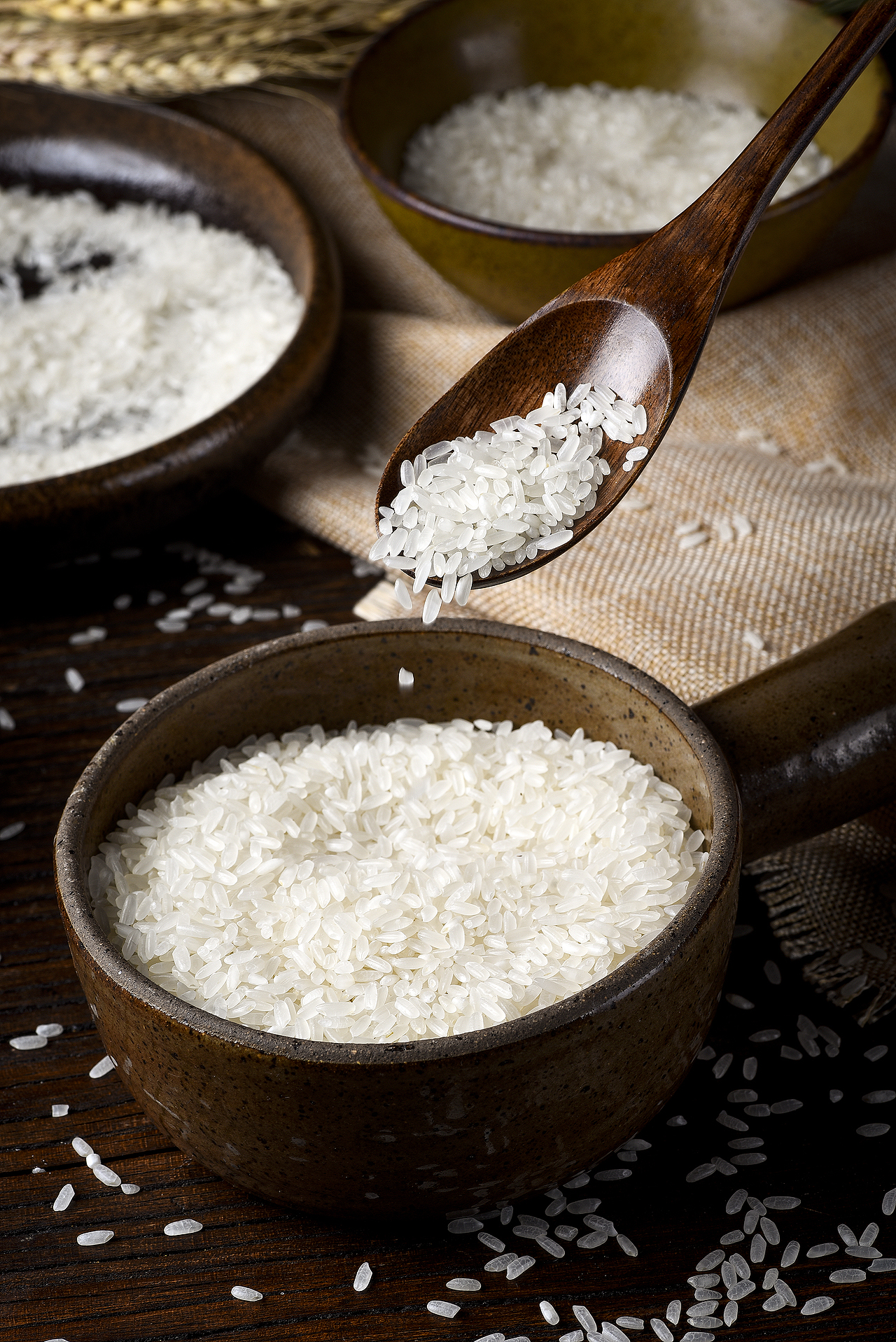大米（图ZOTYyMDgwMTI=） - 产品摄影 - 站酷设计师摄影师董名扬原创素材 - 站酷ZCOOL