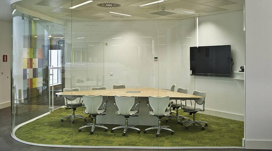 AKABA西班牙进口办公家具，创新技术产品