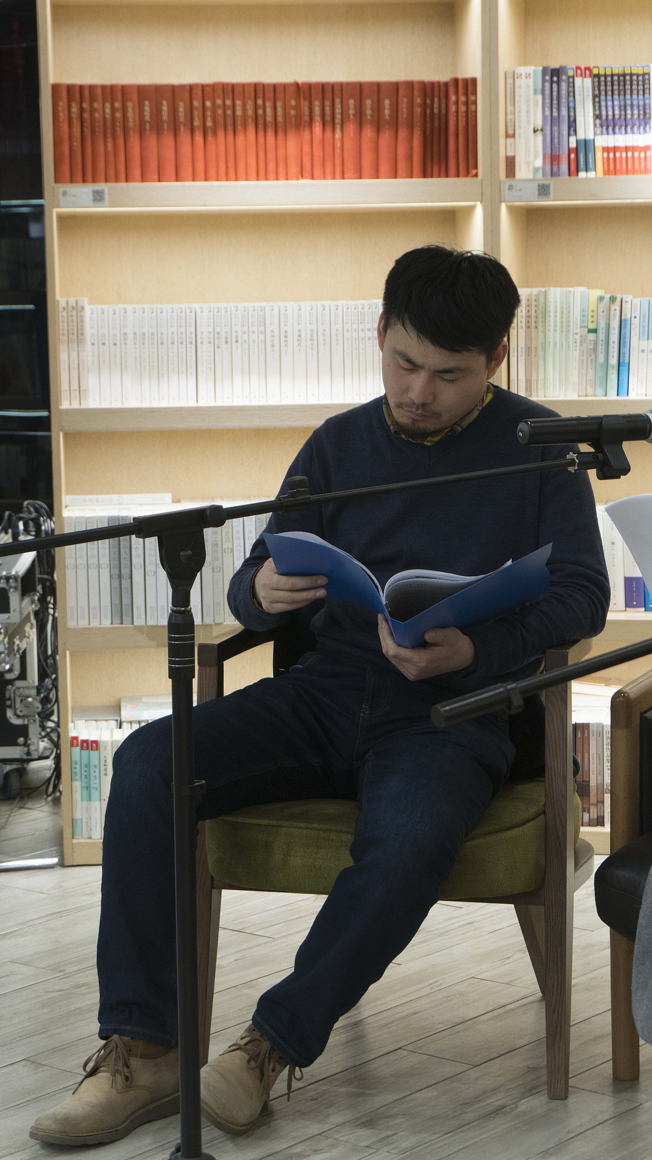 独幕剧《上了锁的箱子》-谷小松频道