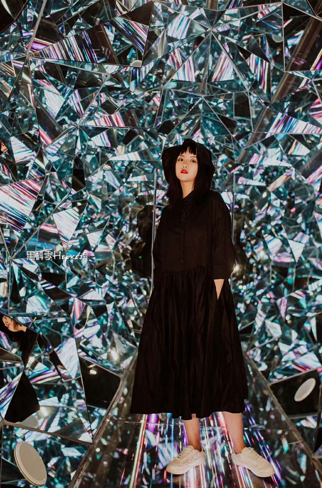 最美创意活动道具—钻石隧道