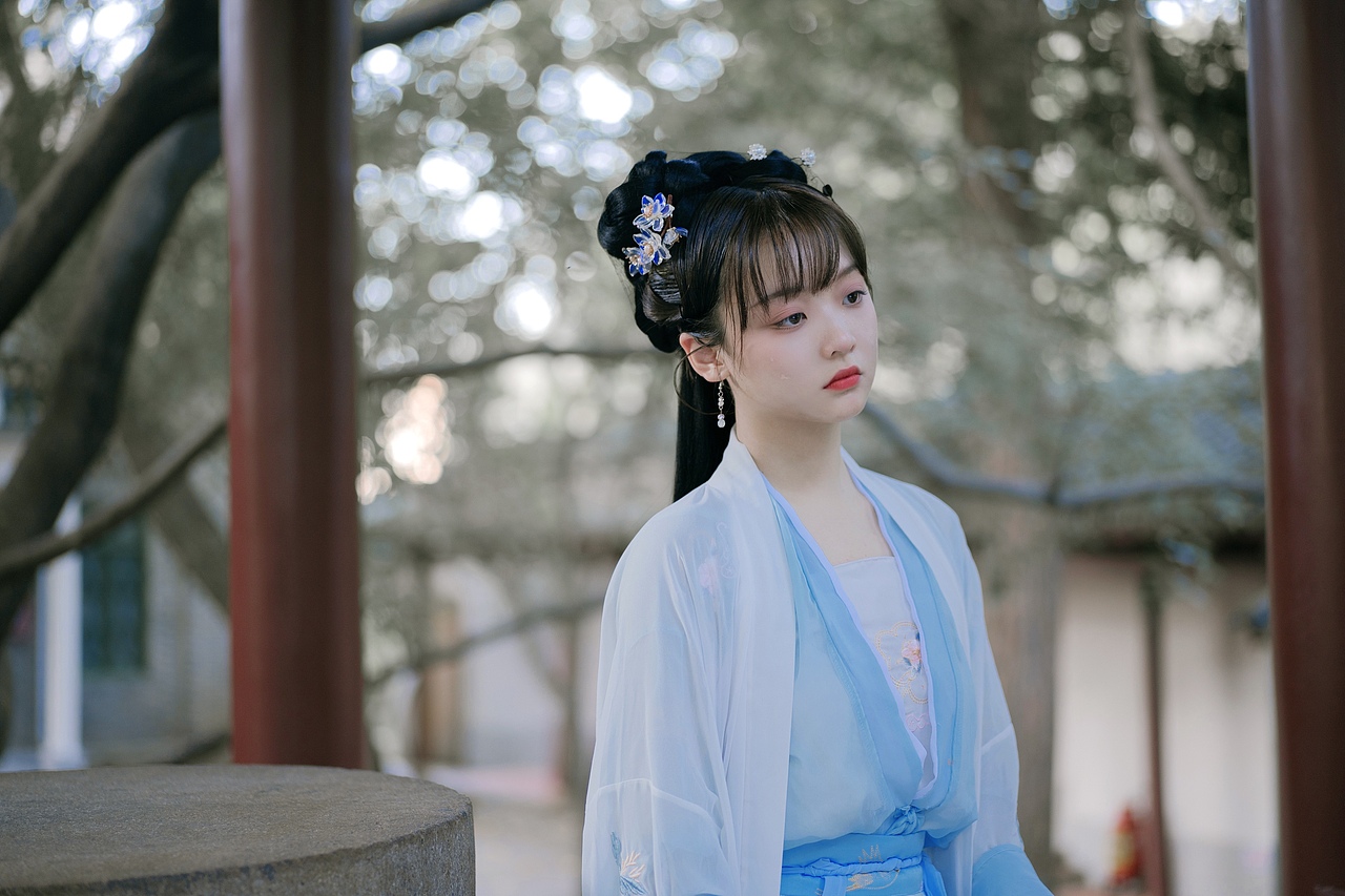 赋得自君之出矣