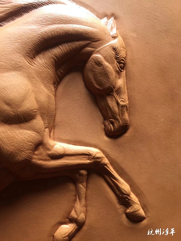 原创皮雕皮塑作品—几何形体的马|手工艺|工艺品设计|浮革皮艺 - 原创