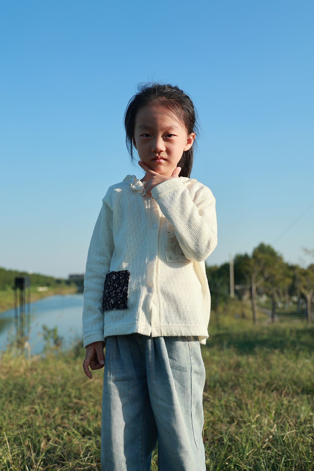 古城外的湖水（圖ZMzc4MjQyOTMy） - 人像攝影 - 站酷設(shè)計(jì)師瑪尼石原創(chuàng)素材 - 站酷ZCOOL