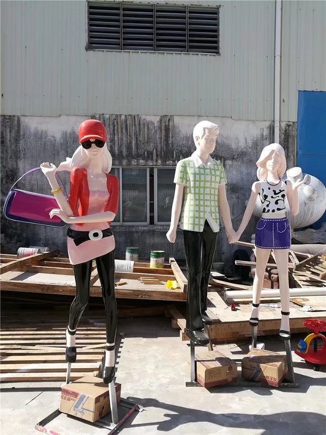 玻璃钢购物人雕塑抽象人物定制商业街美陈摆件