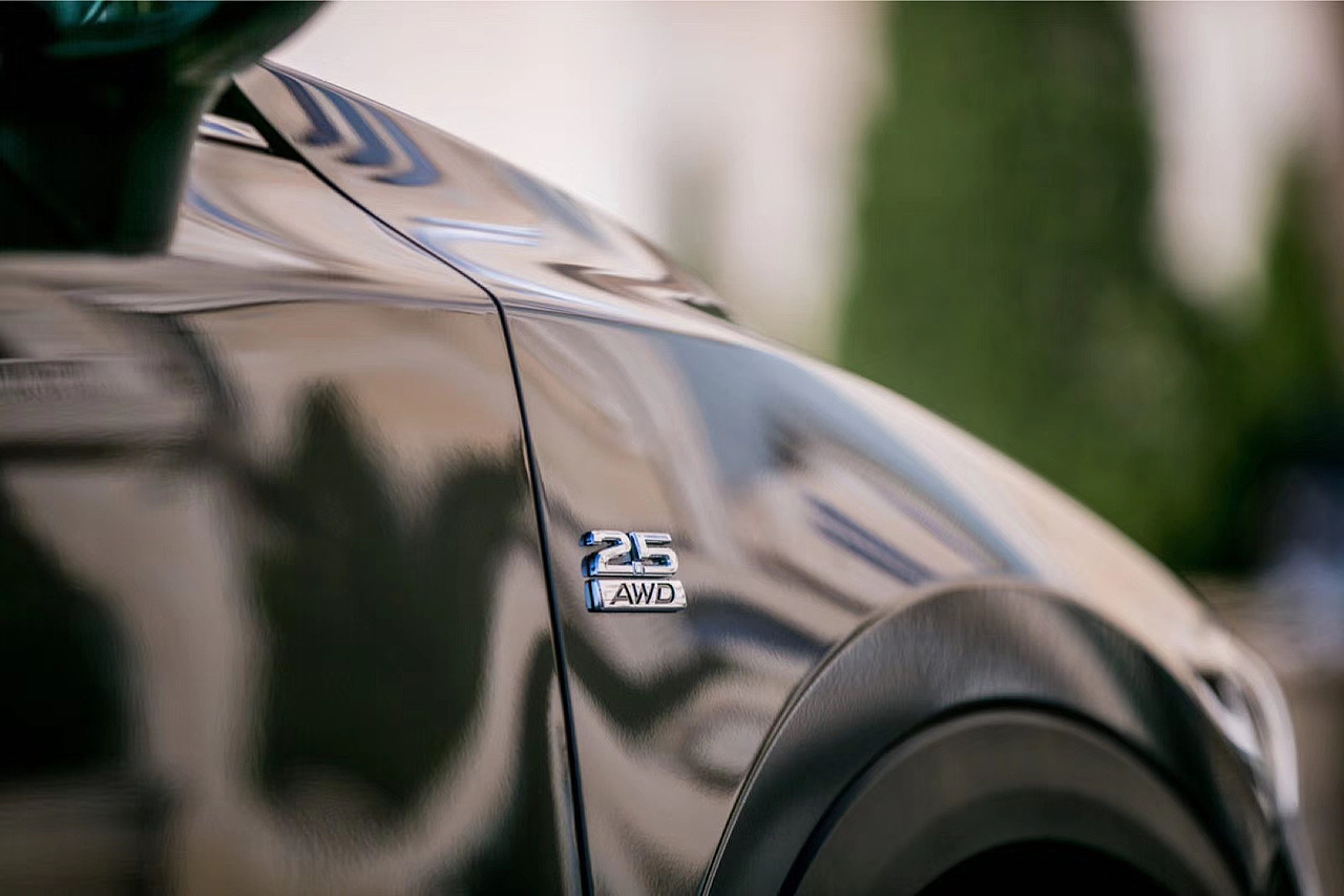 汽车类作品6-如虎添翼影像制作