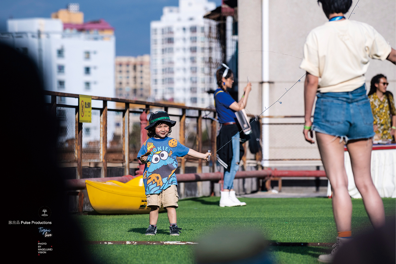 【摄影】Tigmi live原创音乐现场 6月（图ZMzA0MjE4ODg4） - 人文/纪实摄影 - 站酷设计师玛格鲁没原创素材 - 站酷ZCOOL