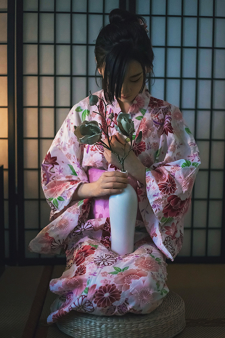 金鱼花火（图ZODE5NzUyMjg=） - 人像摄影 - 站酷设计师midy有岸原创素材 - 站酷ZCOOL