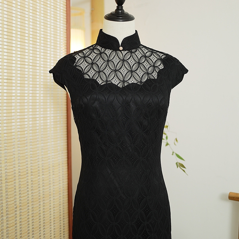 旗袍定制设计师款新品 需要的小伙伴欢迎定制咨询（图ZMzAzMjM3MzAw） - 其他服装 - 站酷设计师秦轩枫原创素材 - 站酷ZCOOL