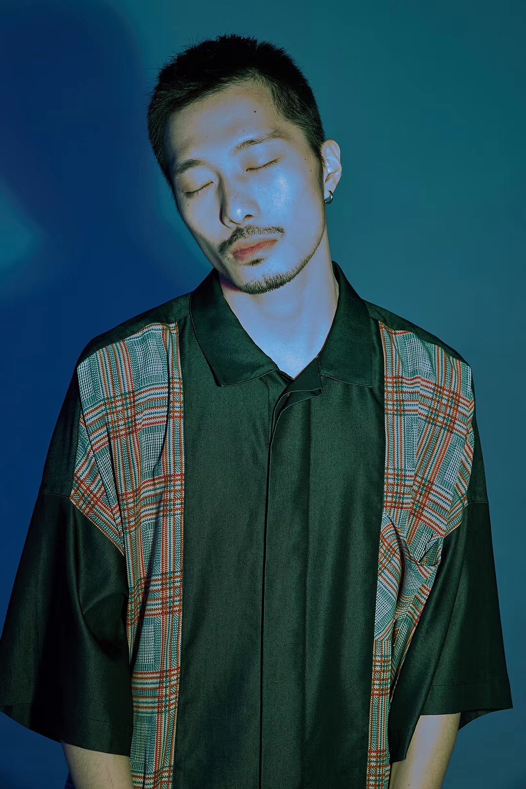 金宝石饭店by乌鸦（图ZMTExNzI2MDQw） - 人像摄影 - 站酷设计师Rooool原创素材 - 站酷ZCOOL