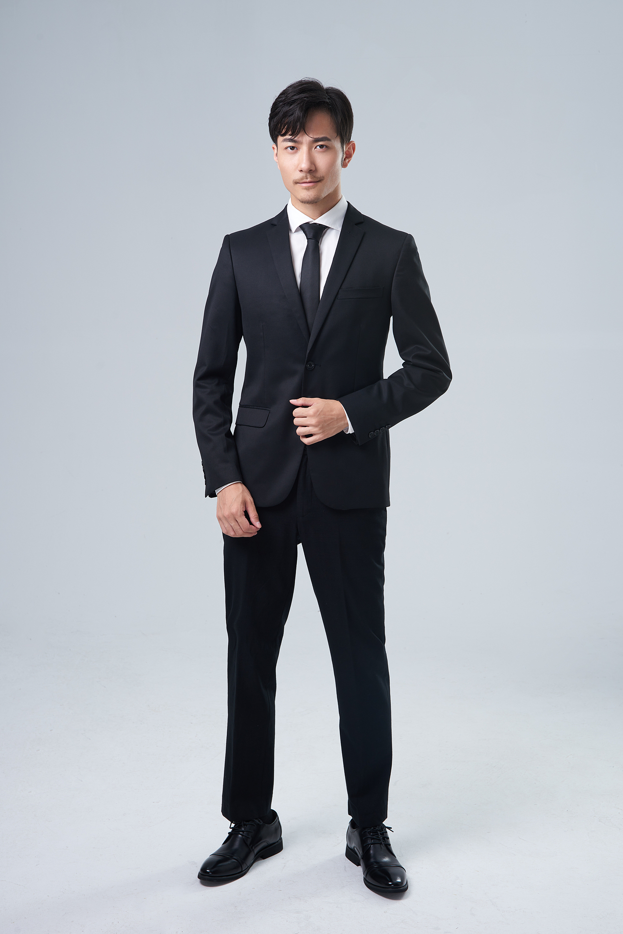 职业形象（图ZMjMxNTU0NzA0） - 人像摄影 - 站酷设计师摄影师满亚军原创素材 - 站酷ZCOOL