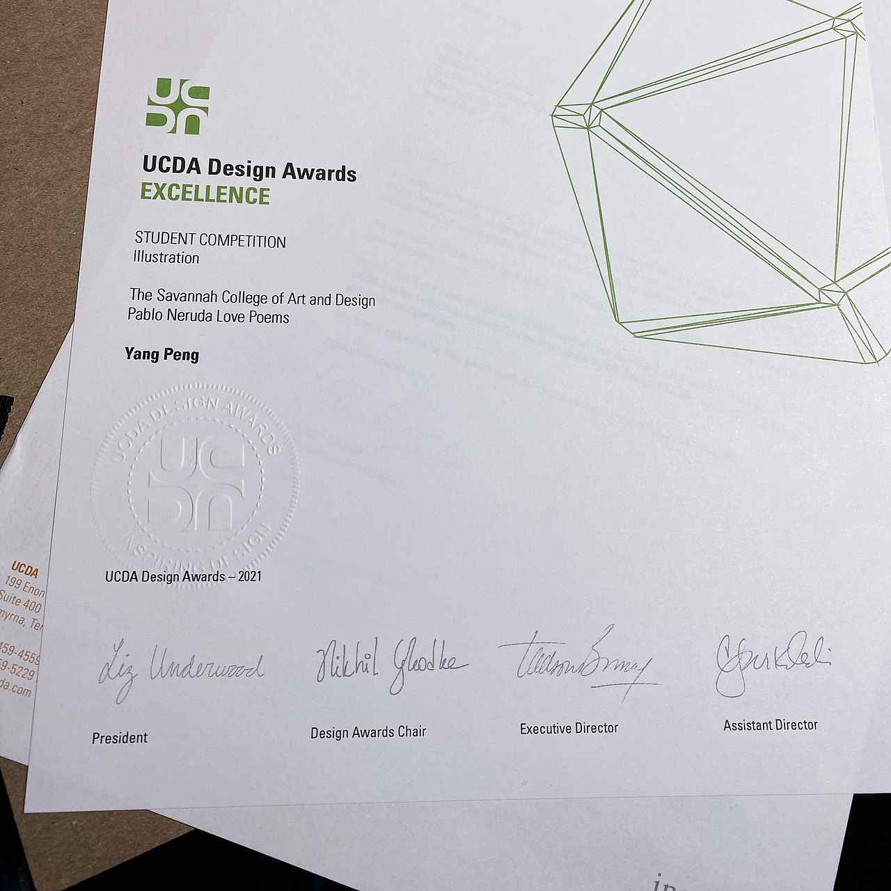 Pablo Neruda诗集插画|获UCDA设计奖