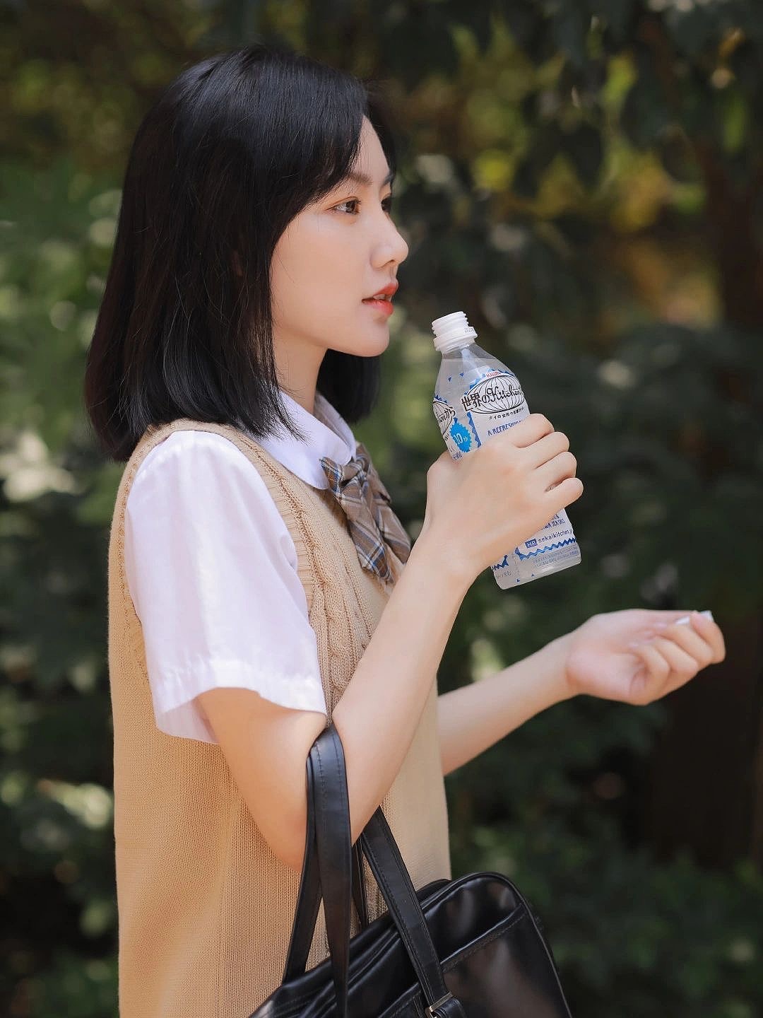 闺蜜写真（图ZMjk1MTM0Nzc2） - 人像摄影 - 站酷设计师三山静晓原创素材 - 站酷ZCOOL