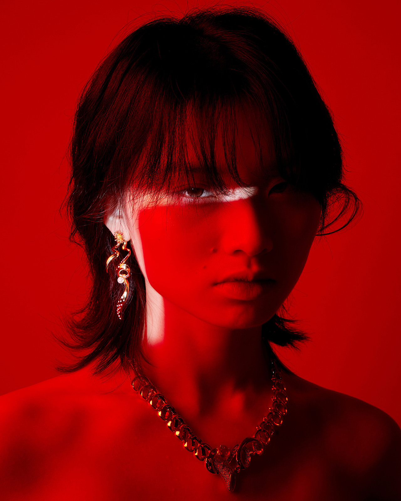 光影人像（圖ZMTcyNTg3NzI4） - 時(shí)尚/藝術(shù)攝影 - 站酷設(shè)計(jì)師攝影師張伍濤原創(chuàng)素材 - 站酷ZCOOL