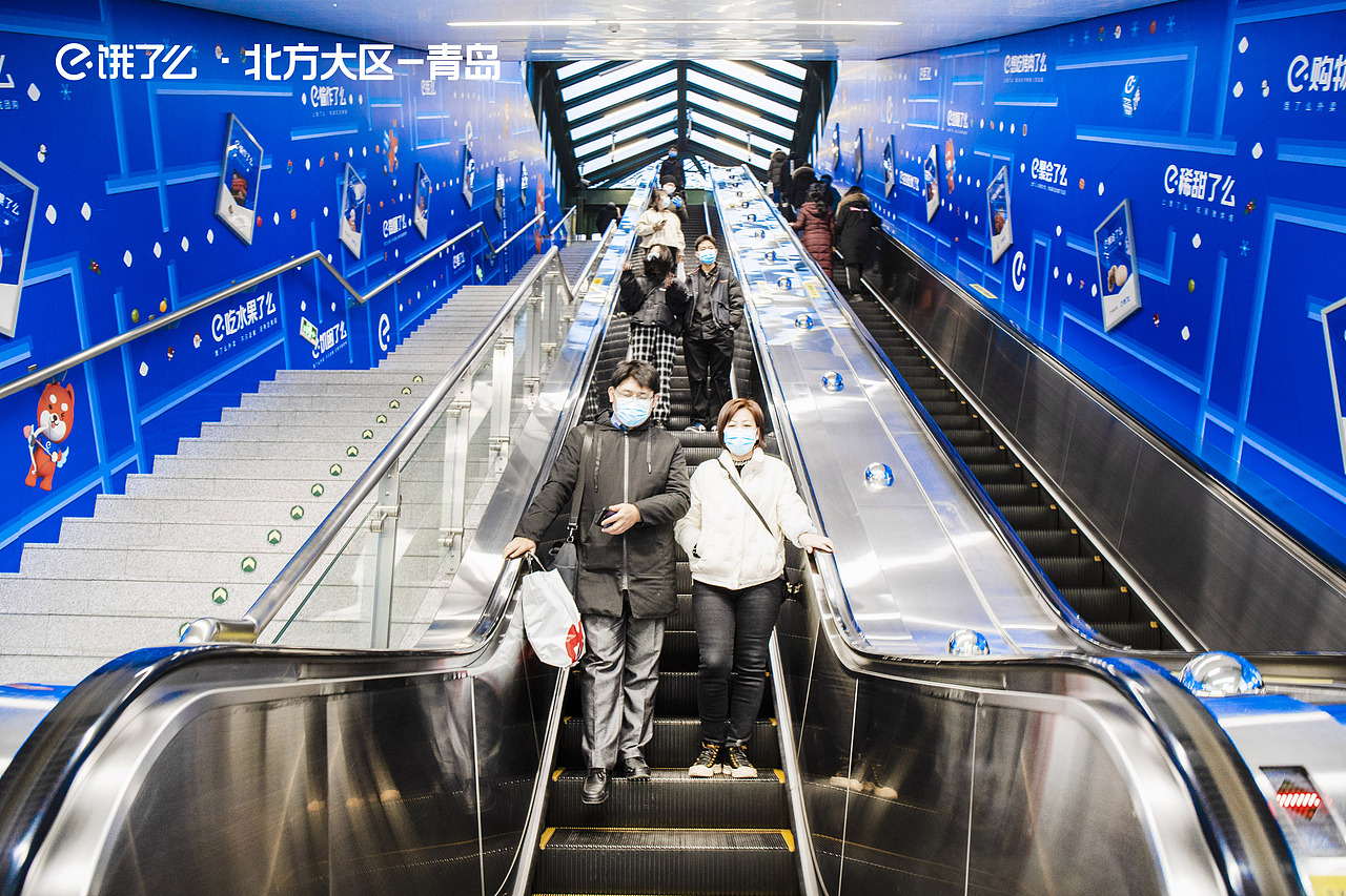通广传媒-2020青岛地铁广告画面延展、应用（图ZMjQ0ODMzNDAw） - 品牌 - 站酷设计师一只动物园原创素材 - 站酷ZCOOL