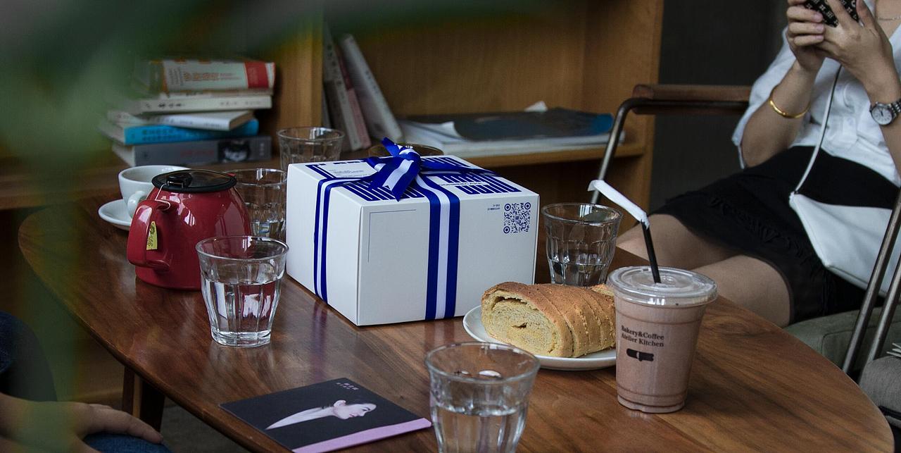 MOONSEEcake品牌全案设计