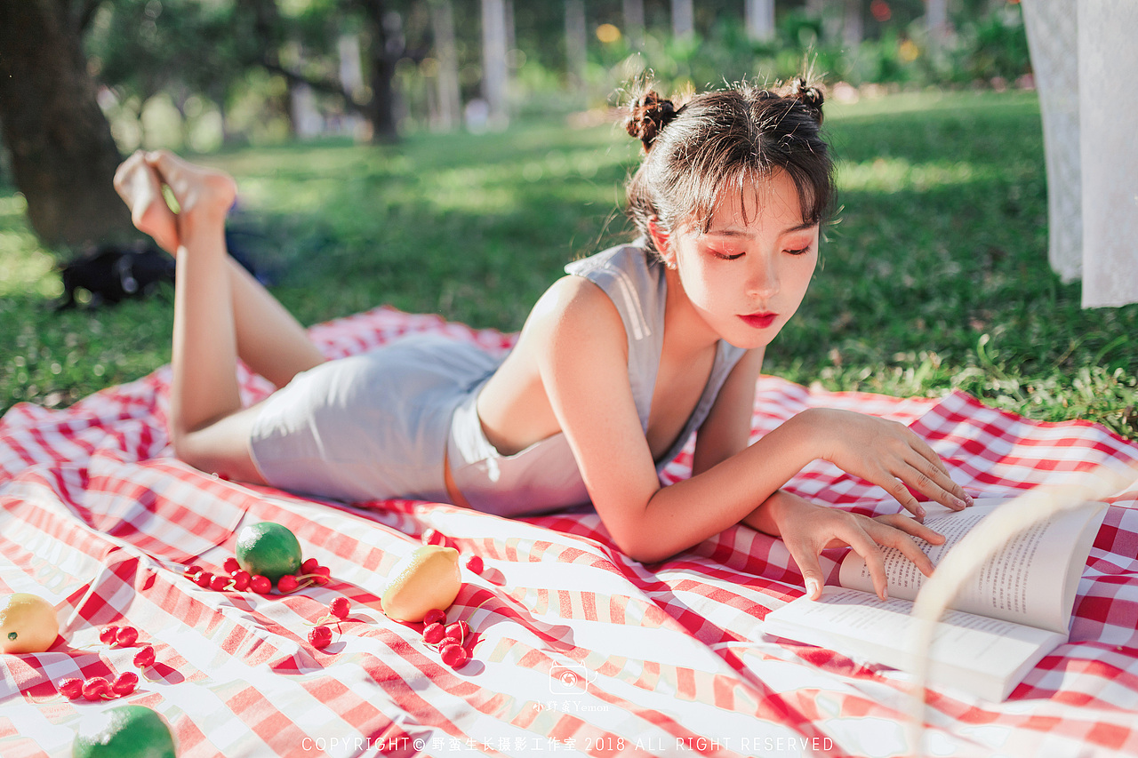 【LOLITA】生命之光/罪恶之光（图ZMTM0NzM1MDY0） - 人像摄影 - 站酷设计师野蛮生长的普通人原创素材 - 站酷ZCOOL