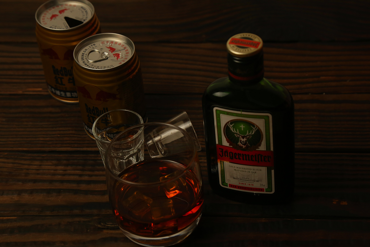 野格配红牛（图ZMjY2NjY2NTky） - 产品摄影 - 站酷设计师歌吟遇到笔原创素材 - 站酷ZCOOL