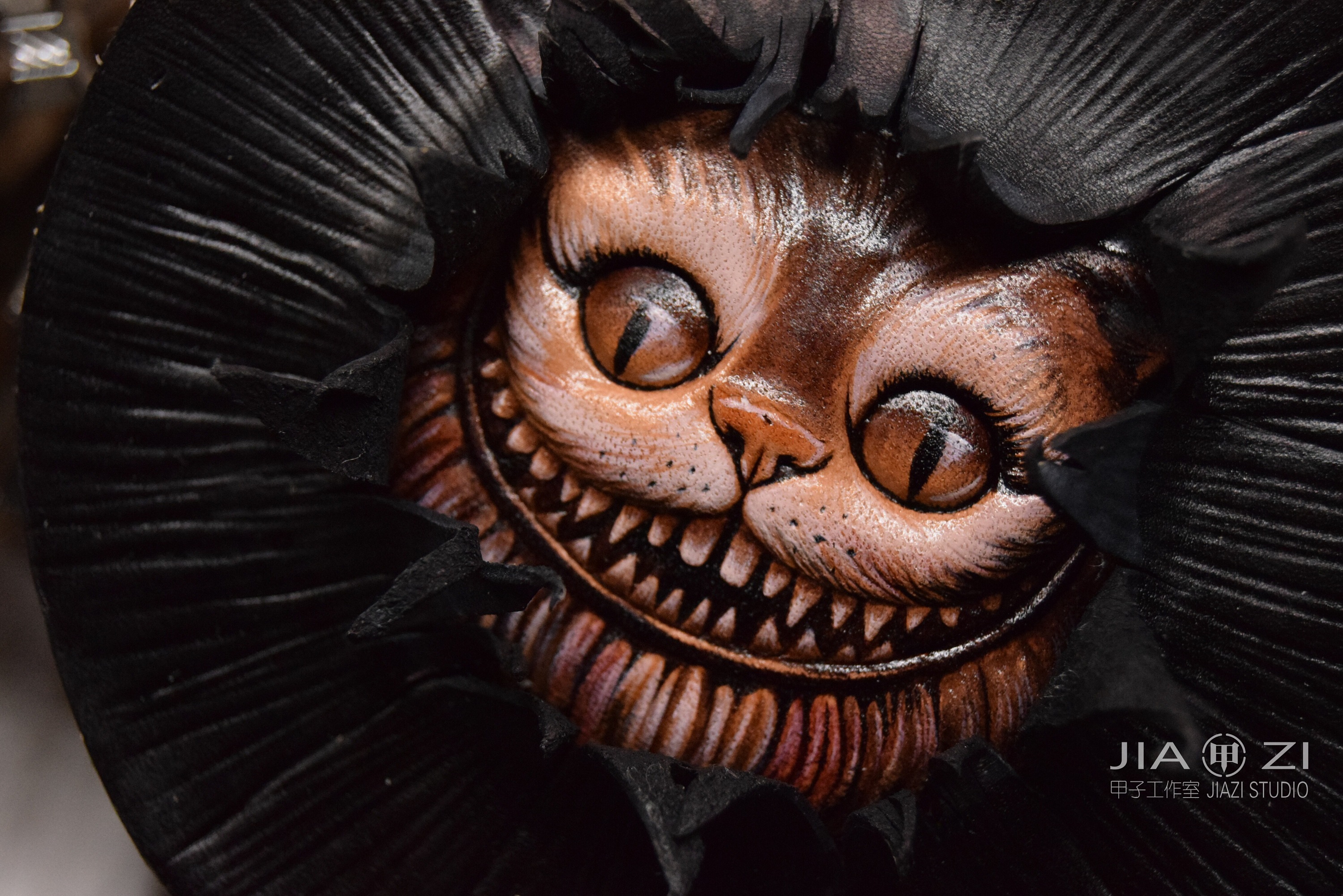 甲子工作室 皮雕太原 暗黑小品 猫眼