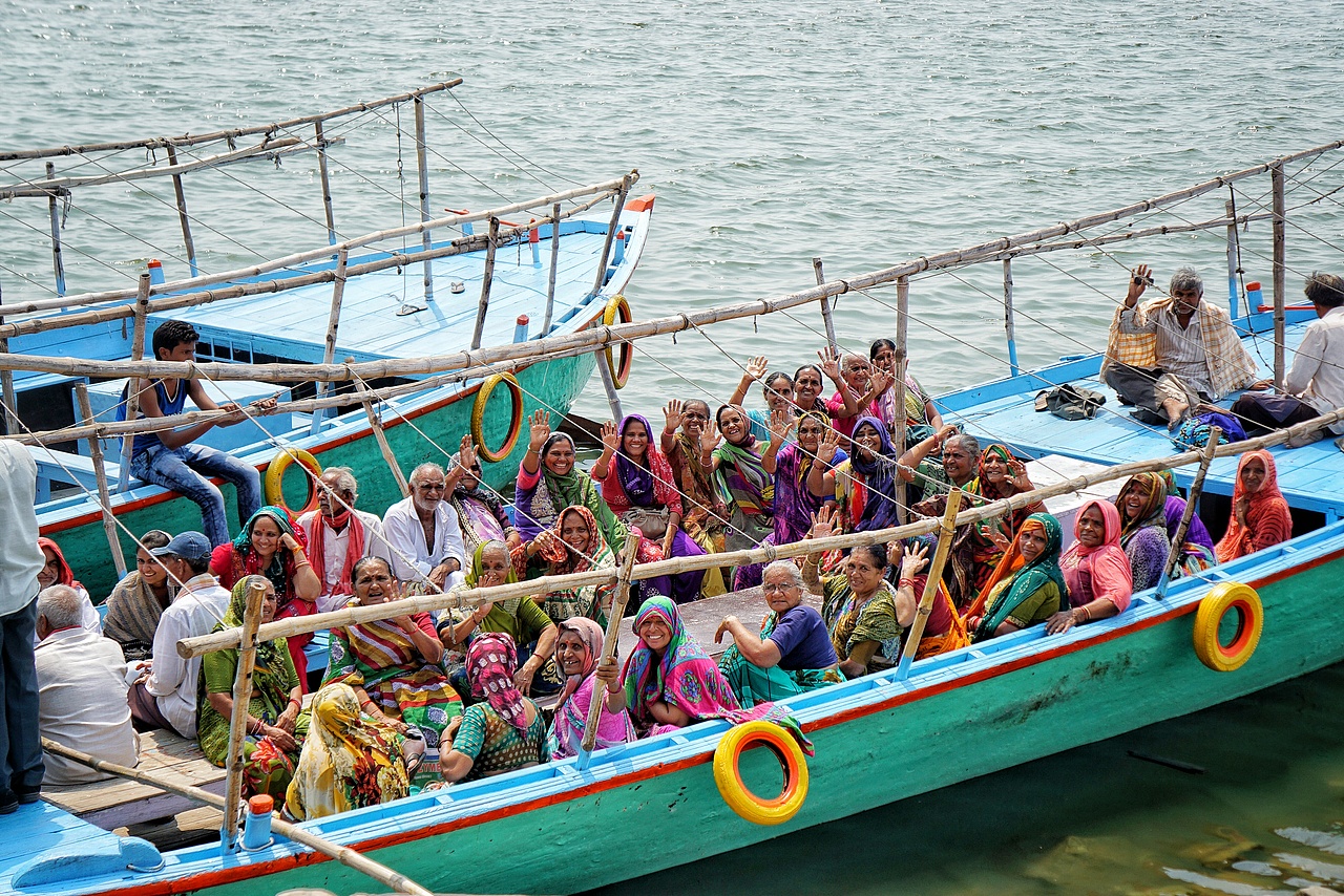 恒河边上,我一个招手,换来了30个回眸