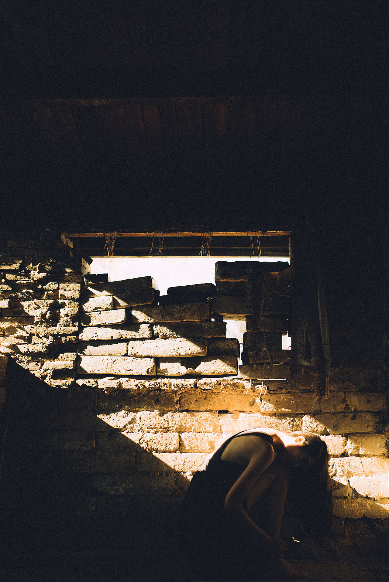 阳光下的人（图ZODc5Njc4NTI=） - 人像摄影 - 站酷设计师zengphoto原创素材 - 站酷ZCOOL