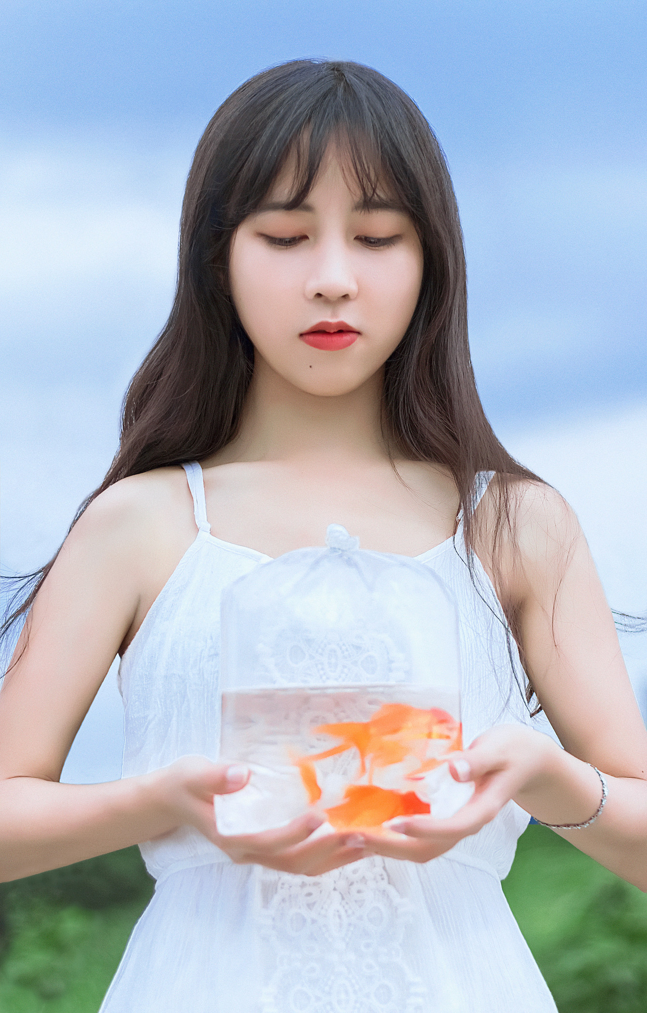 摄影:杨思彤夏日的少女,是记忆中的一股清风广州/摄影师/6年前/697